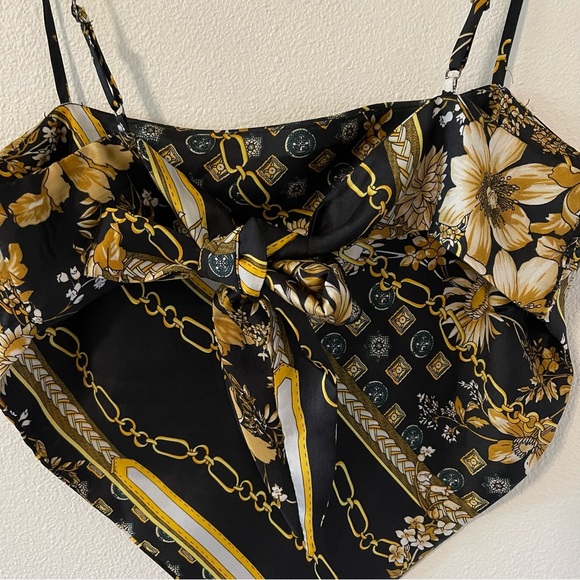 Princess Polly Novah Crop Top Handkerchief Black Gold Chain Floral Festival-4 - Picture 6 of 8